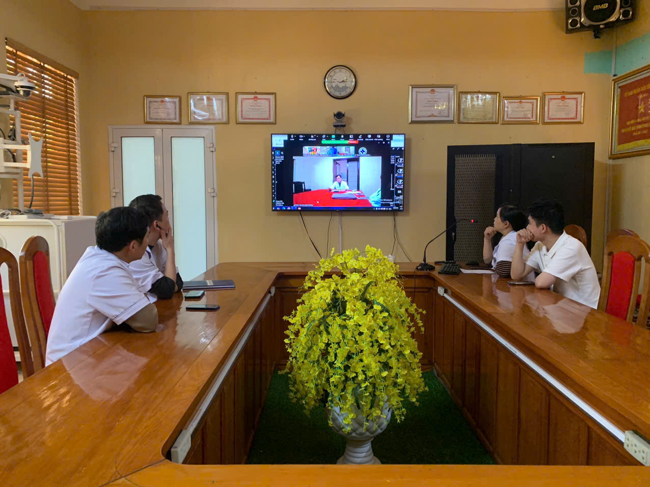 Hình ảnh tin tức Hội chẩn trực tuyến với Bệnh viện Hữu nghị Việt Đức