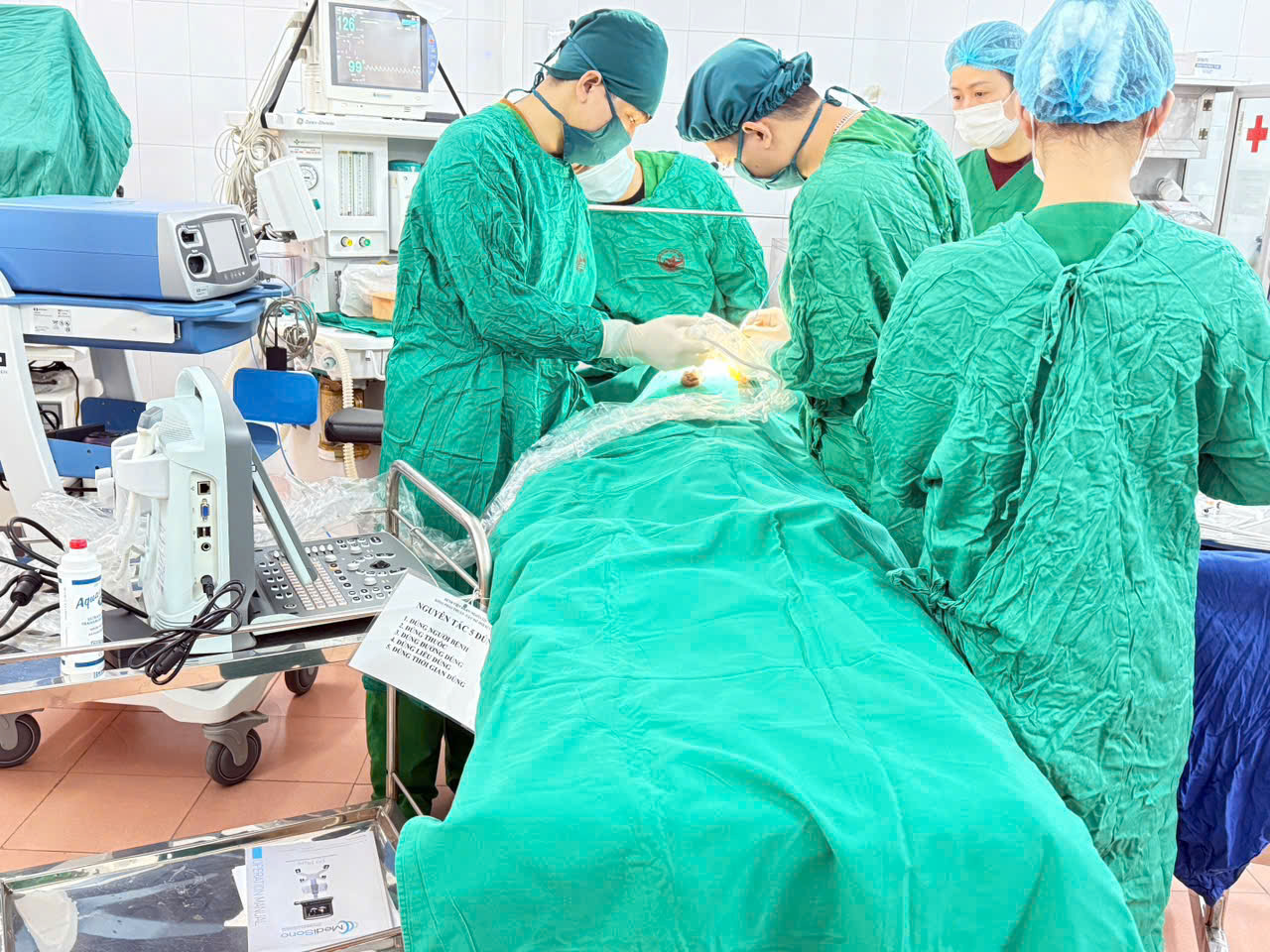 Hình ảnh tin tức HIỆU QUẢ CAO TỪ HỘI CHẨN TRỰC TUYẾN